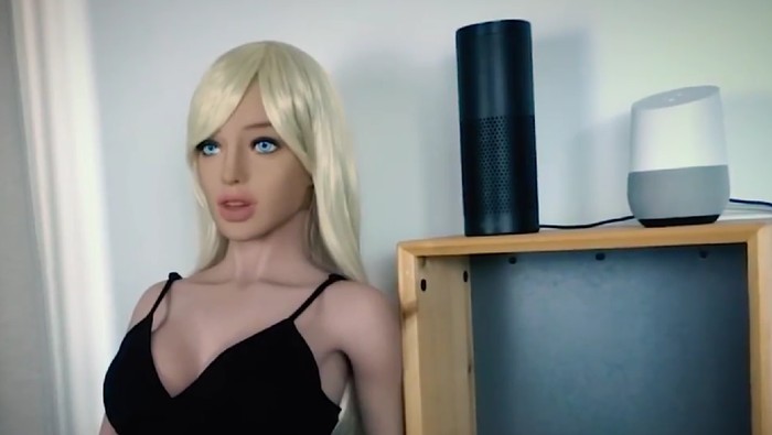 Wow! Robot Seks Kini Bisa Bernafas, Mau Coba ?