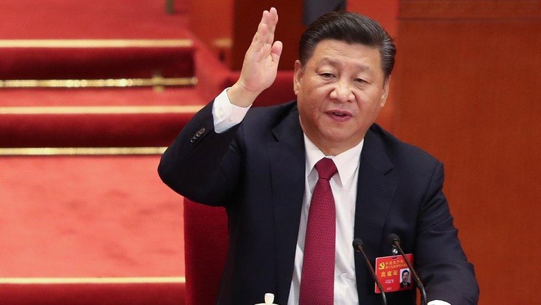 Lempar Tinta ke Poster Presiden Xi, Wanita China Ditangkap