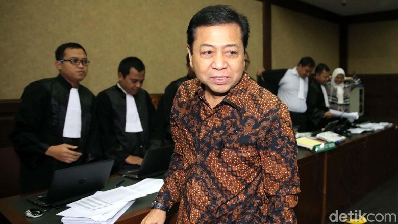 Pengacara: Coba Sentuh Novanto, Saya Hajar