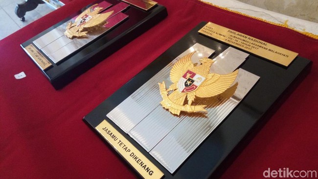 Jokowi Anugerahi Empat Sosok Baru sebagai Pahlawan Nasional