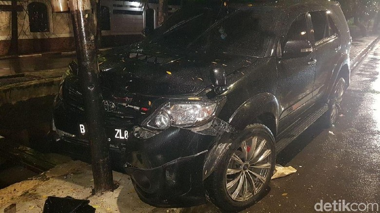 Tabrakan Setya Novanto Diprediksi Terjadi Maksimal 45 Km/Jam