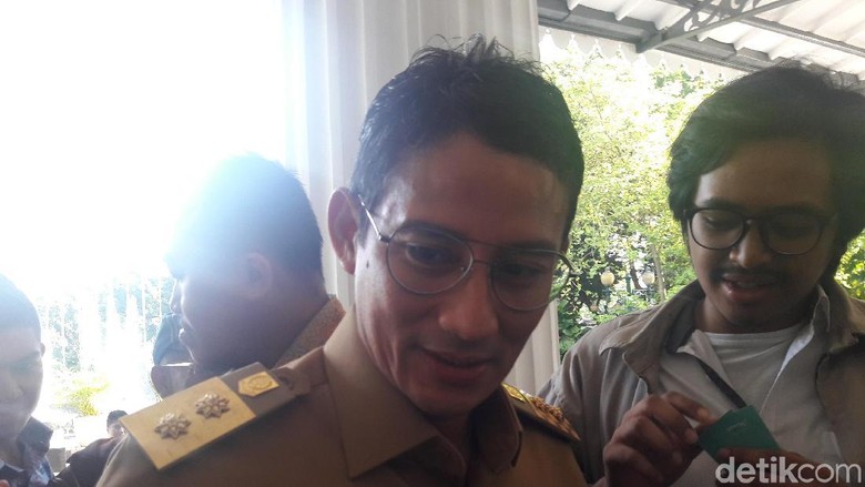 Kusir Delman Tagih Janji ke Sandi untuk Beroperasi di Monas