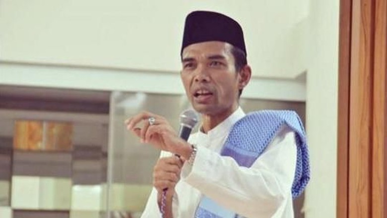 Dahnil Merasa Tak Layak Masuk Daftar Kemenag: Somad Lebih Pantas