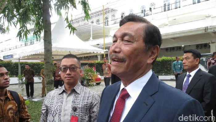 Luhut &amp; Andi Widjajanto Dikabarkan Sudah Bentuk Tim Pemenangan Jokowi di Pilpres 2019