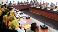31-dpd-golkar-dukung-munaslub-3-dpd-belum-bersikap