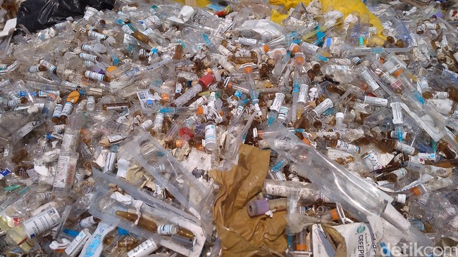 34 Rumah Sakit Diduga Buang Limbah Medis di Cirebon