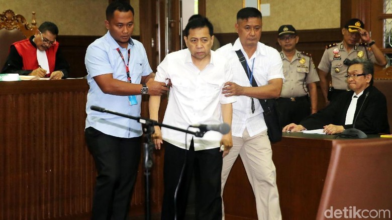 Percakapan 'Babak Kedua' Sidang Perdana Setya Novanto