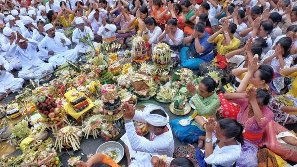 Sejumlah Menteri Tegur Koster soal Upacara Adat Bali, Jangan Sampai seperti di India