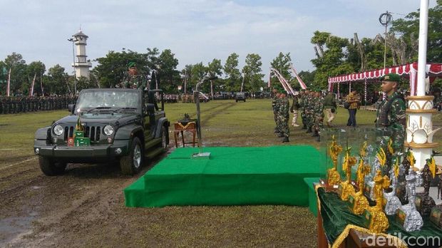 TNI AD Gelar Upacara HUT Infanteri di Kutoarjo