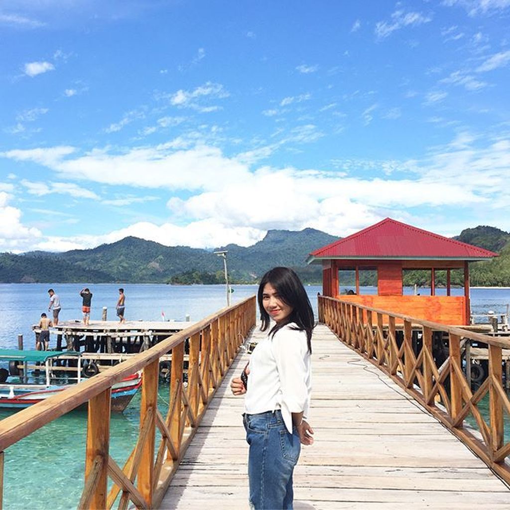Cantik! Driver OJOL Ini Mirip Artis