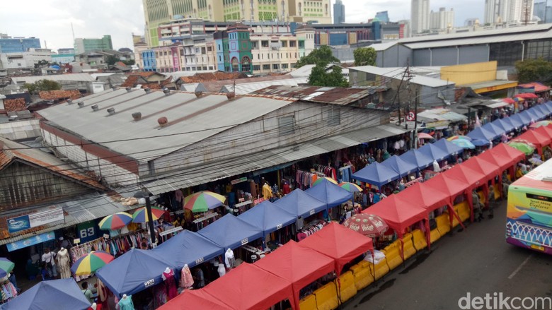 Ombudsman Beri Waktu 60 Hari Anies-Sandi Perbaiki PKL Tanah Abang