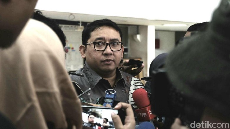 Fadli Zon Siap Nyumbang untuk Berangkatkan BEM UI ke Asmat