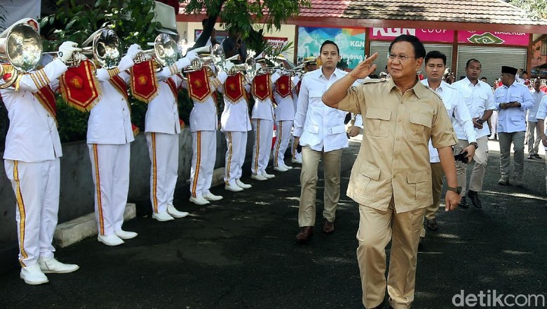 Dorongan Nyapres untuk Prabowo yang Disebut Merasa Semakin Tua