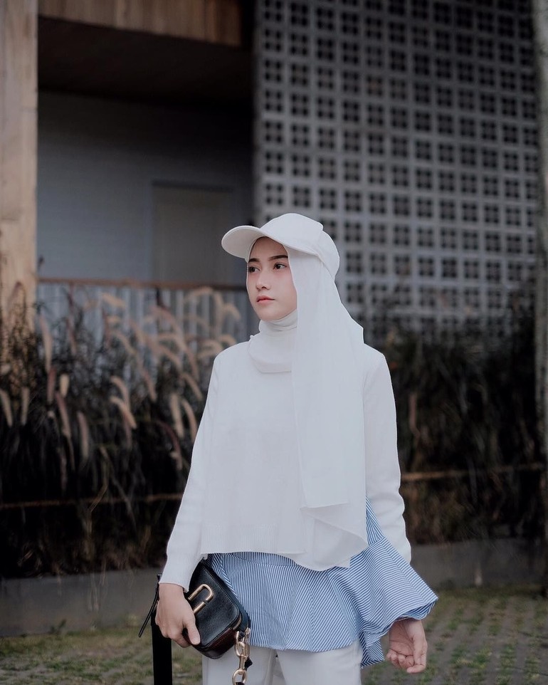 rekomendasi topi masa kini 2019 yang cocok di padukan dengan hijab sista nih