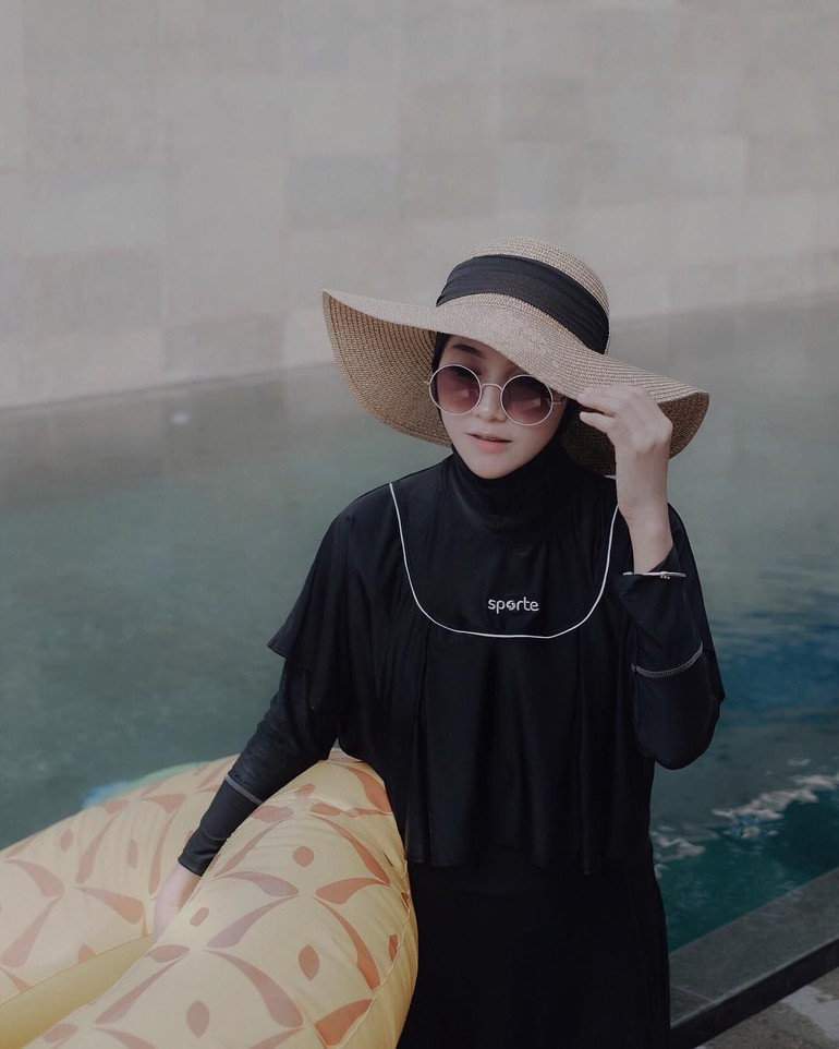 rekomendasi topi masa kini 2019 yang cocok di padukan dengan hijab sista nih