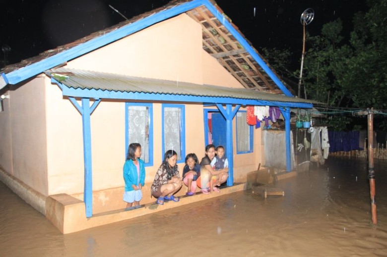 sejumlah-kecamatan-di-kabupaten-bandung-tergenang-banjir