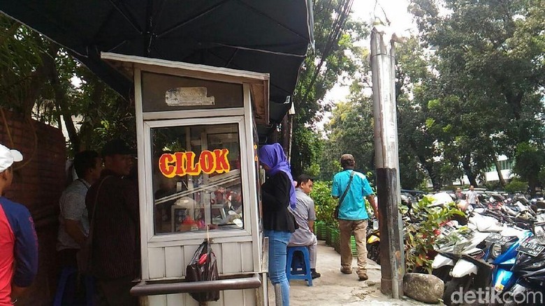 Pemprov Koordinasi dengan Pemilik Gedung agar Tampung PKL Melawai