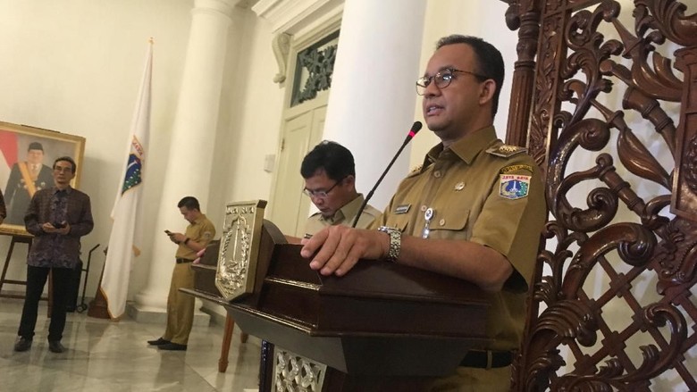 anies-trotoar-sudirman-thamrin-bukan-untuk-pkl