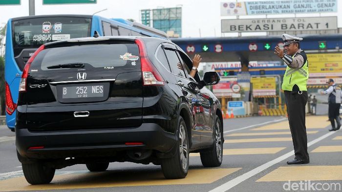 Saat Mudik Lebaran, Ganjil Genap di Tol Bekasi Ikut 'Liburan'