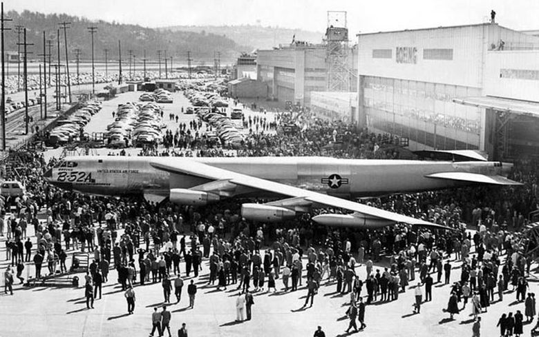 Nggak mau di bom Russia, Boeing (USA) bangun pabrik pesawat tersembunyi, Masuk Gan!!