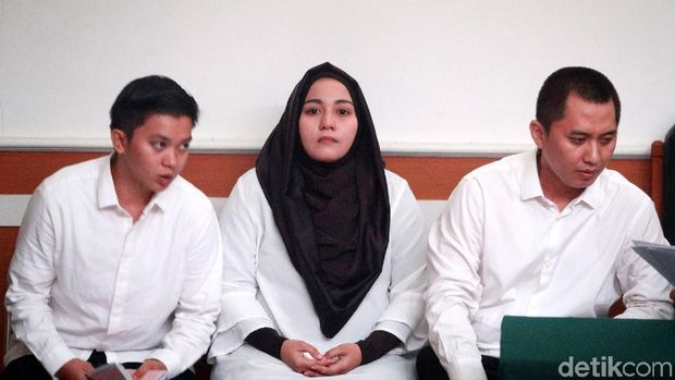 Pekik Takbir Bos Travel Pencuci Uang Jemaah Rp 905 M dari Bui