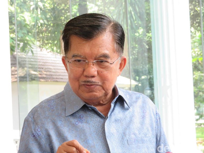 pn-jaksel-perintahkan-kpk-tersangkakan-boediono-dkk-jk-aneh-juga