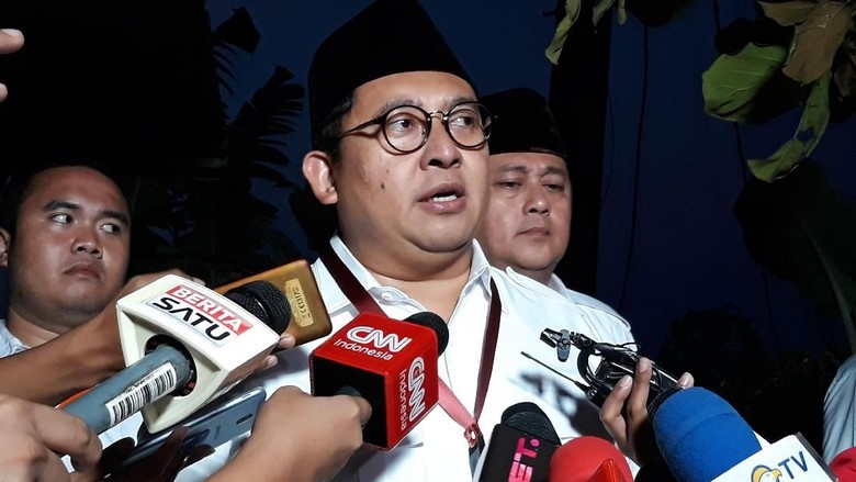 Fadli Zon: Apa Setiap Orang Punya Tunggakan Listrik Diviralkan?