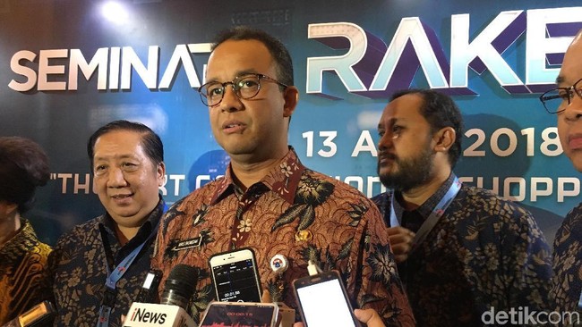 Anies: Tidak Boleh Deklarasi#2019GantiPresiden di CFD