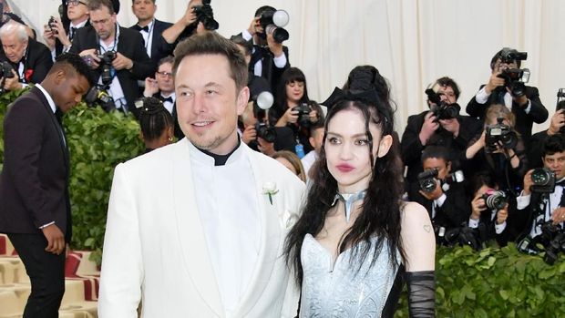 Akhirnya! Elon Musk Ungkap Cara Baca Nama X Æ A-12