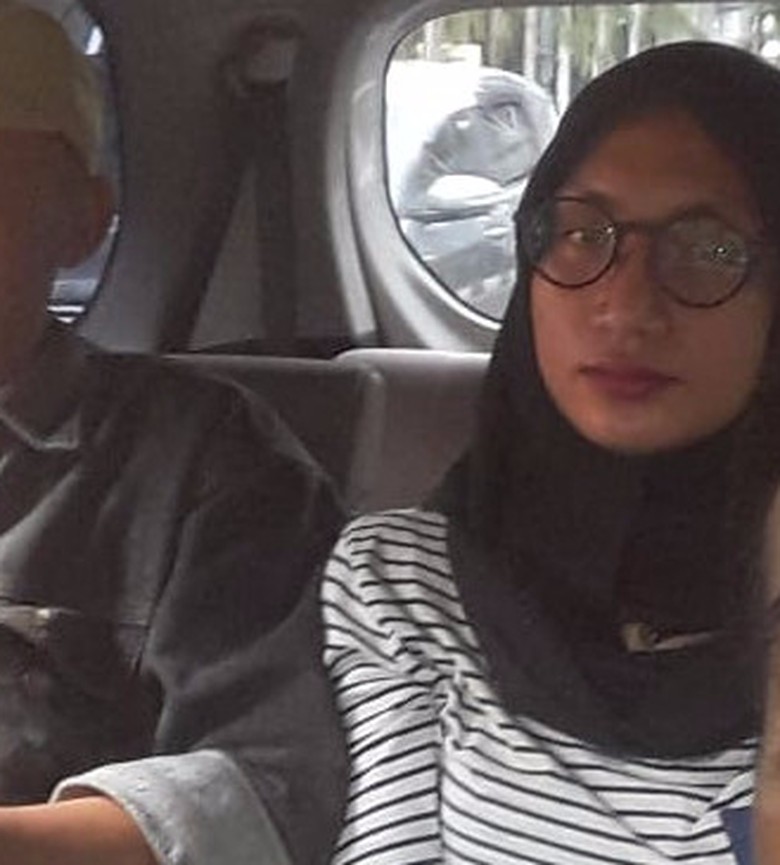 Rampok lelaki Cantik Berjilbab Bikin Kaget