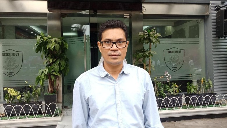 Faizal Assegaf Dipolisikan karena Tuit Serang Anies 'Kita Keturunan Arab'