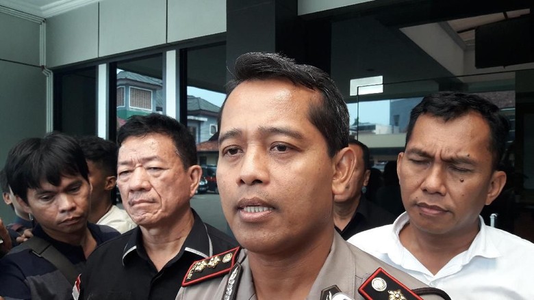 Polisi Tangkap Penyebar Hoax Ajakan 'Perang Salib' di Bekasi