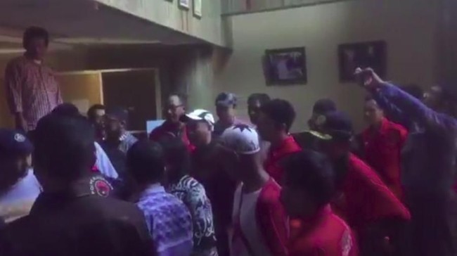 BREAKING NEWS : Sore Ini Massa PDIP Kembali Geruduk Kantor Radar Bogor