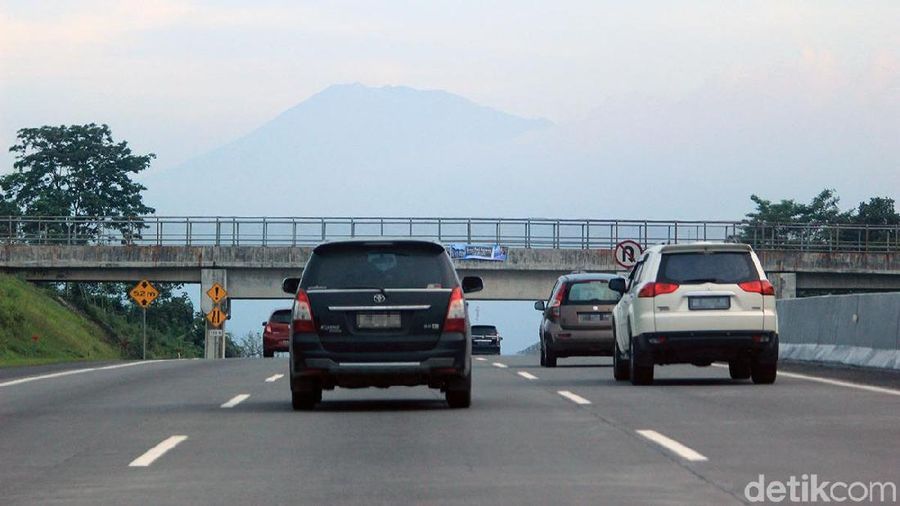 Panorama Jalan Tol yang Terindah di Jalur Mudik
