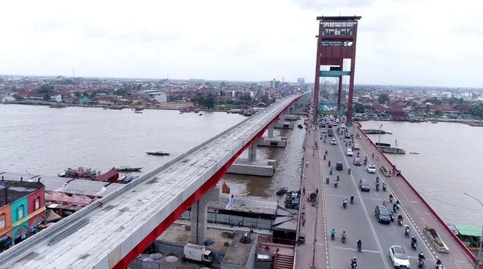 Kenapa LRT Dibangun Tidak Nempel Tanah? Menjawab pernyataan Prabowo!