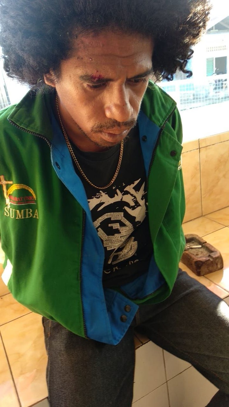 turis-dirudapaksa-catatan-kelam-wisata-di-indonesia