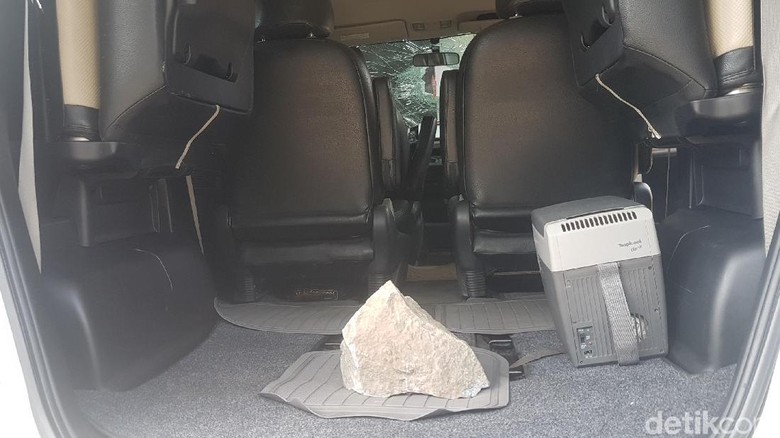 Foto: Ini Tampang 5 Pelempar Batu Sebesar Helm ke Tol Tangerang
