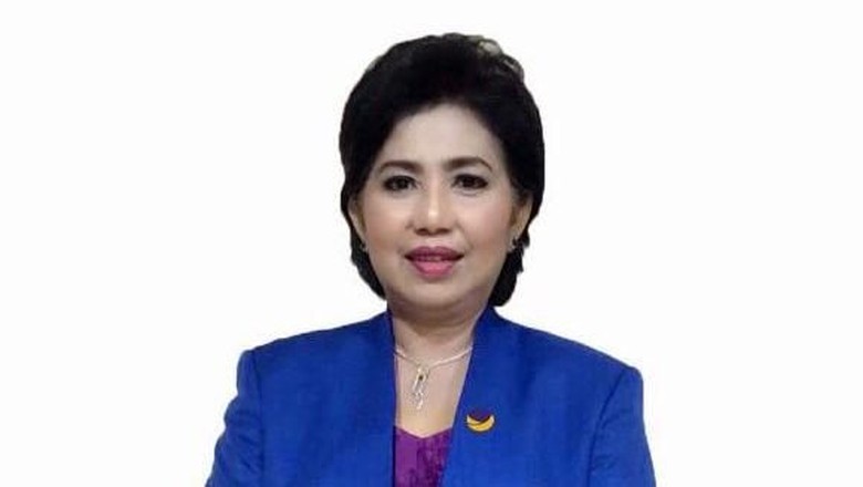 Irma Suryani Ikut Berpuisi, Bikin 'Raja Nyinyir' untuk Fadli
