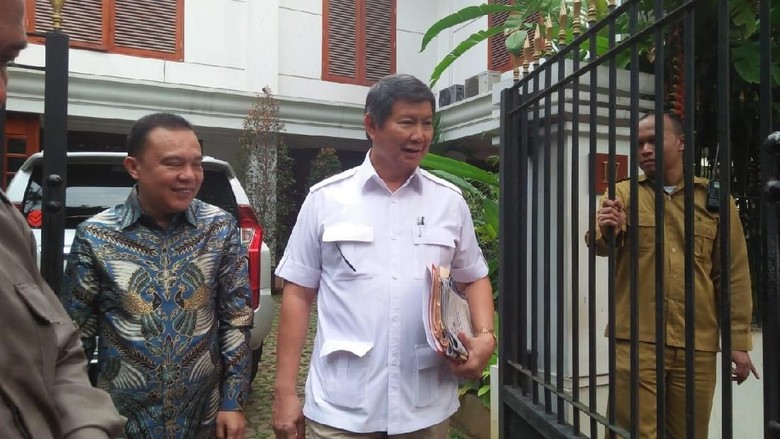 Jelang Bertemu Puan, Elite Gerindra Merapat ke Rumah Prabowo