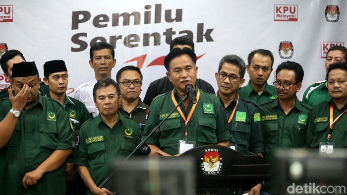 soal-wakil-ksp-pbb-ajukan-pasukan-yusril-ihza-ke-istana