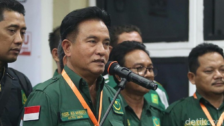 Yusril: Habib Rizieq pun Tak Bisa Telepon Prabowo