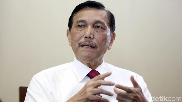 Luhut Resah Ada 500 Ribu TKI di Malaysia yang Mau Pulang