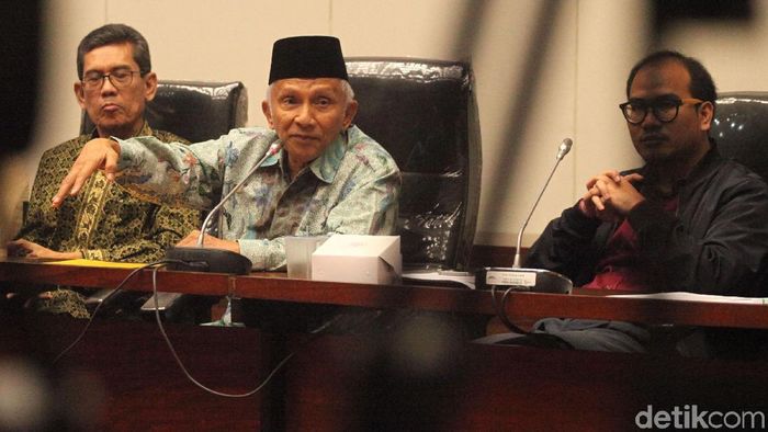 Kalau Benar Amien Rais Komisaris Freeport, Segini Gajinya