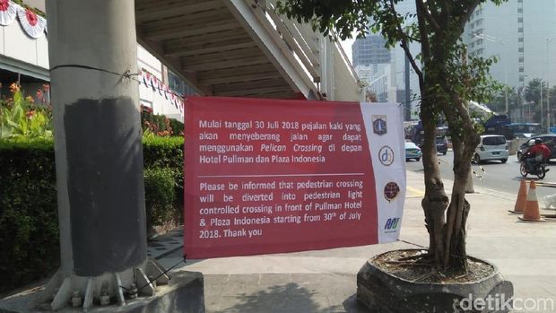 Pejalan Kaki soal Pelican Crossing: Nggak Pegal Naik JPO