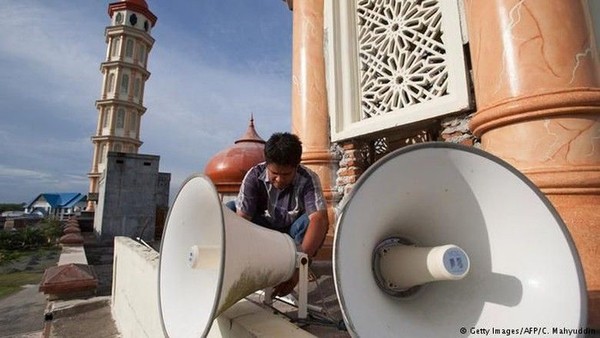 Muhammadiyah: Speaker Azan Jangan Keras-keras, Jangan