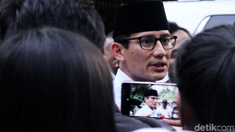  Kini Sandiaga Tak Mau Komentar Soal Ratna Sarumpaet