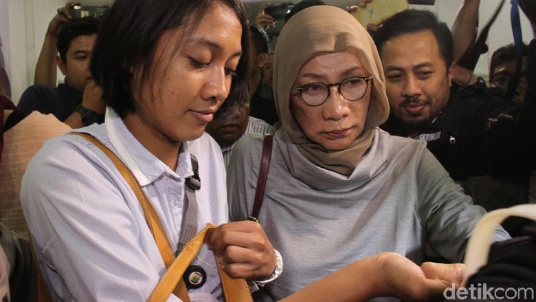 Pemprov DKI Beri Uang Saku Ratna Sarumpaet ke Chile Rp 70 Juta