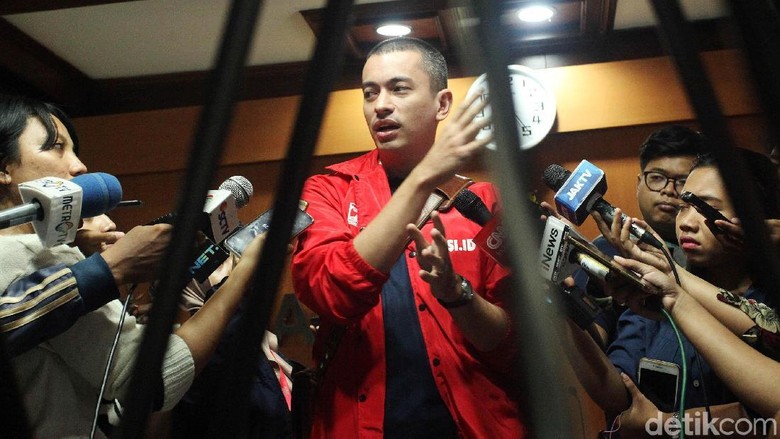 Disebut M Taufik Cari Popularitas Tolak Pin Emas, Ini Kata PSI