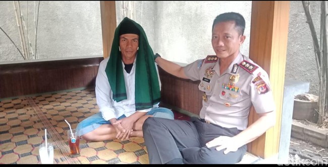 kapolda-jabar-uus-si-pembawa-bendera-simpatisan-hti