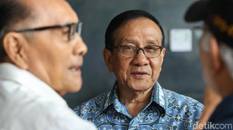 Akbar Tandjung: Jokowi Berhasil Pimpin RI, Semoga Lanjut